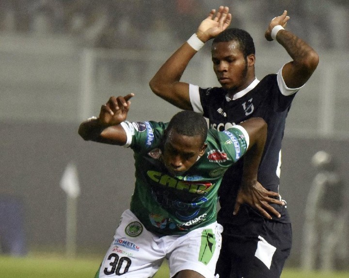 universidad-catolica-gana-al-petrolero-en-yacuiba-por-la-cop-2017044082319-d2388991a254095fce74c497b646135a